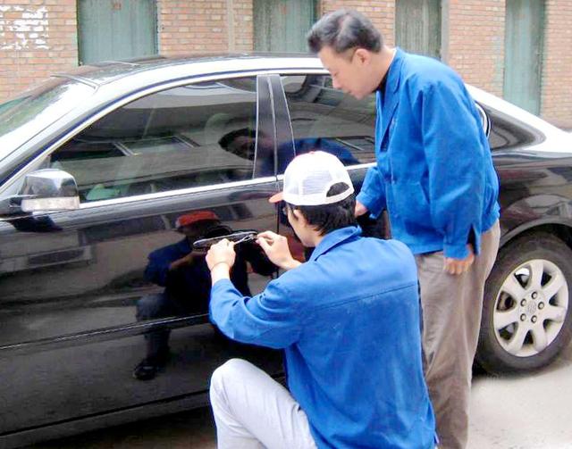 咸阳开锁公司：车钥匙坏了怎么办